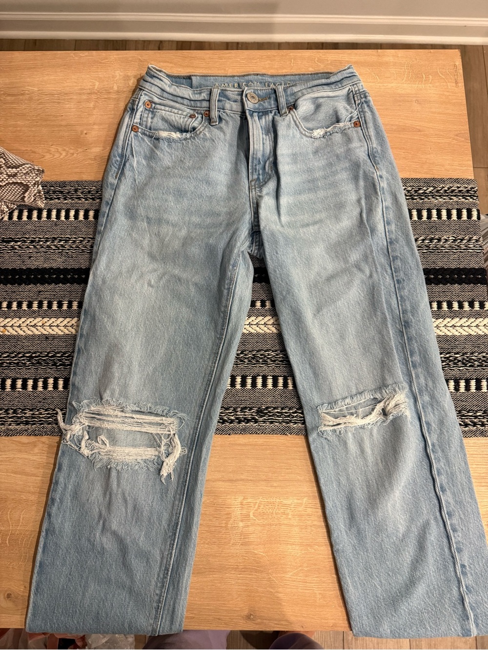 American Eagle Outfitters Light Blue Distressed Straight-Leg Jeans
